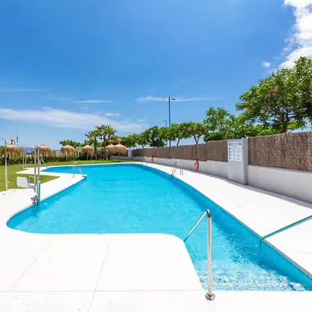 Neubau Am & Pool Bahiarooms Torre Del Mar