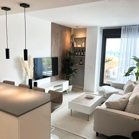 Apartment Neubau Am & Pool Bahiarooms Torre Del Mar